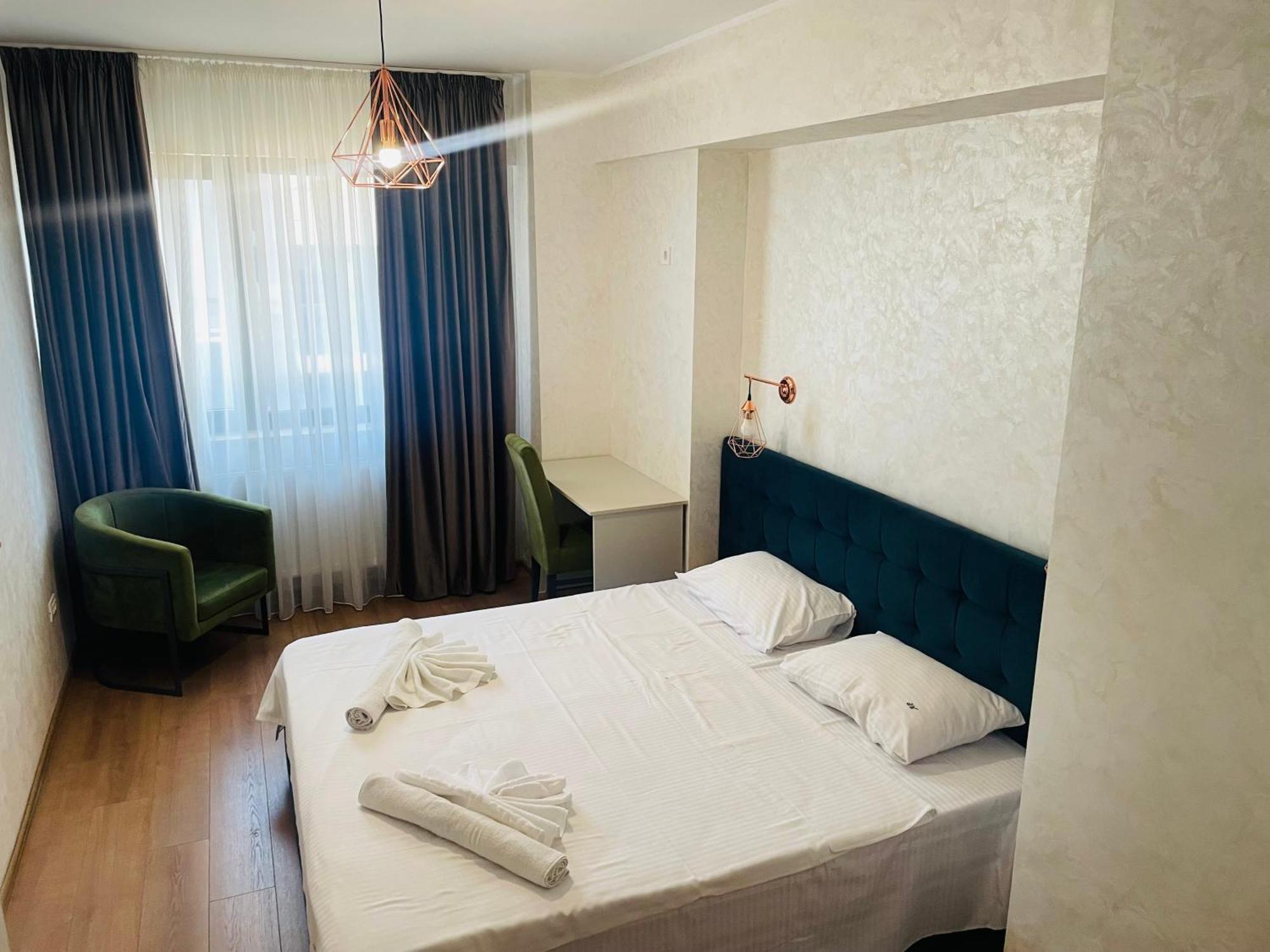Myamar Apartment Mamaia Eksteriør billede